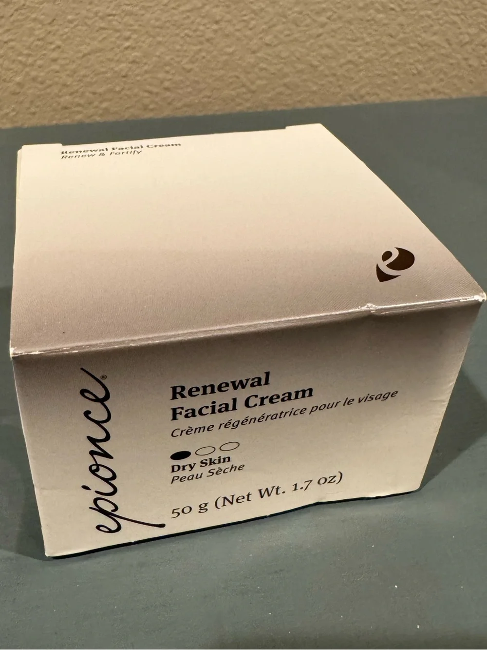 Epionce Renewal Facial Cream (1.7oz) New - Picture 4 of 8